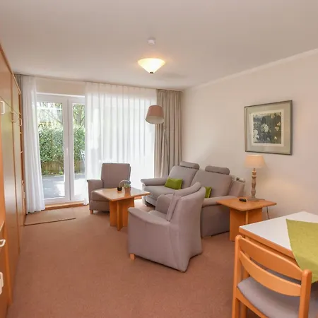 Apartament Haus Roseneck 1 *