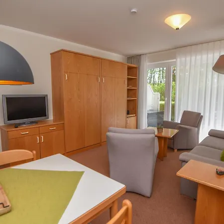 Haus Roseneck 1 *